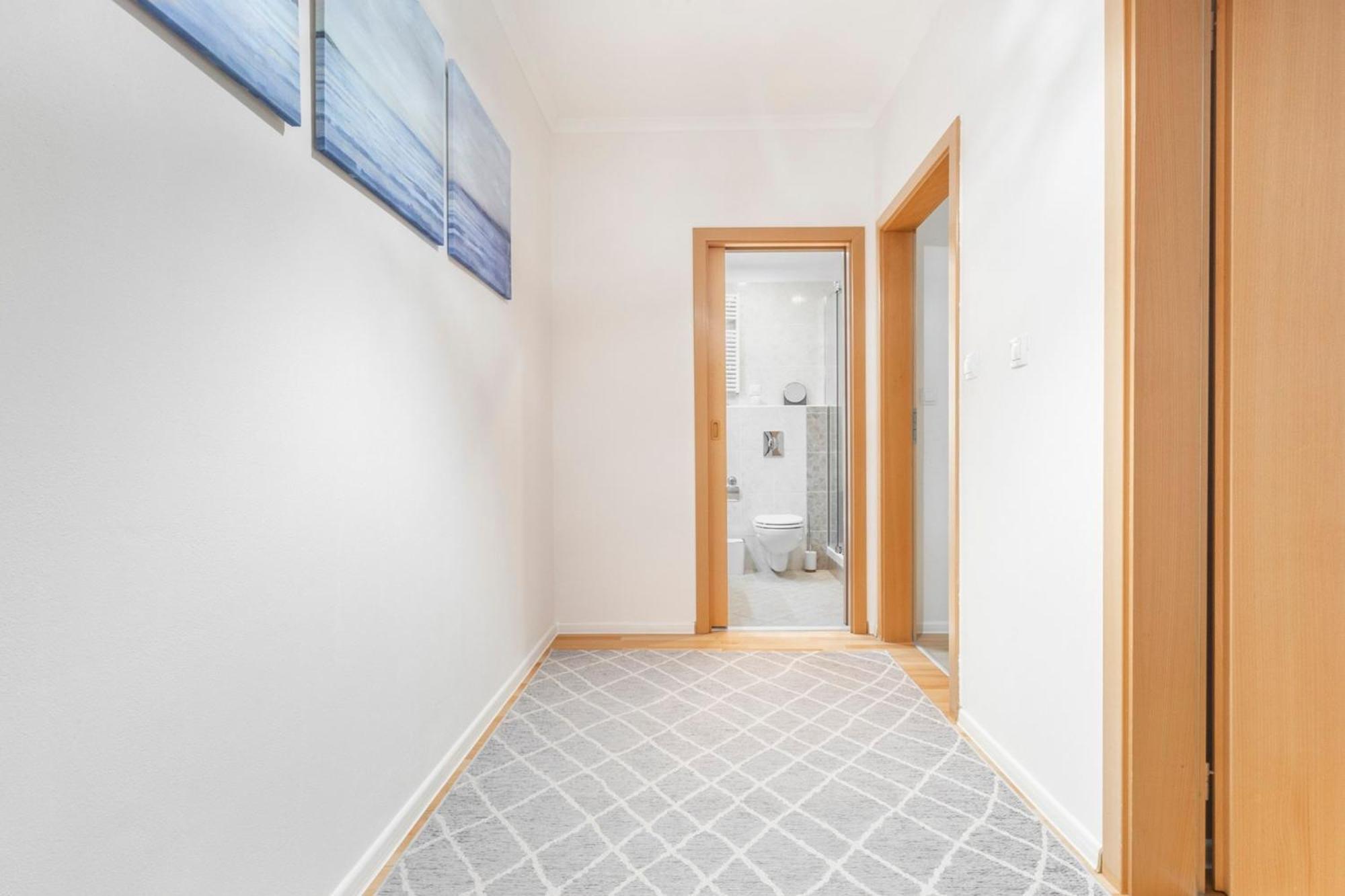 Karel In Heart Of Apartamento